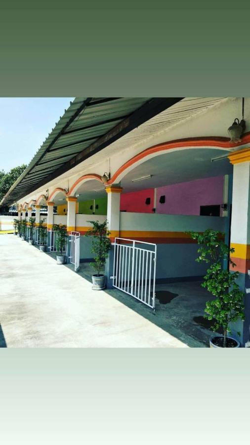 King Fa House Hotel Mae Sot Ngoại thất bức ảnh